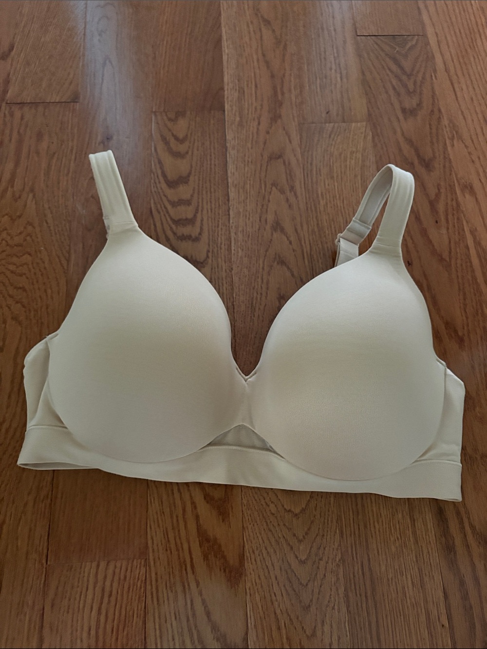 Cacique lightly lined full coverage bra 38DD, cafe mocha color.